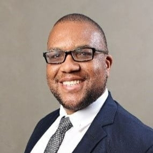 Xola Lingani (Chief Audit Executive at Unisa)