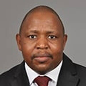 Ramphelane Hlakudi (Head of Auditing at University of South Africa)